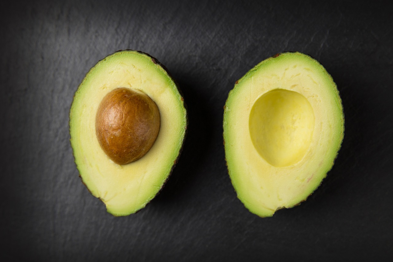 consumul de avocado zilnic
